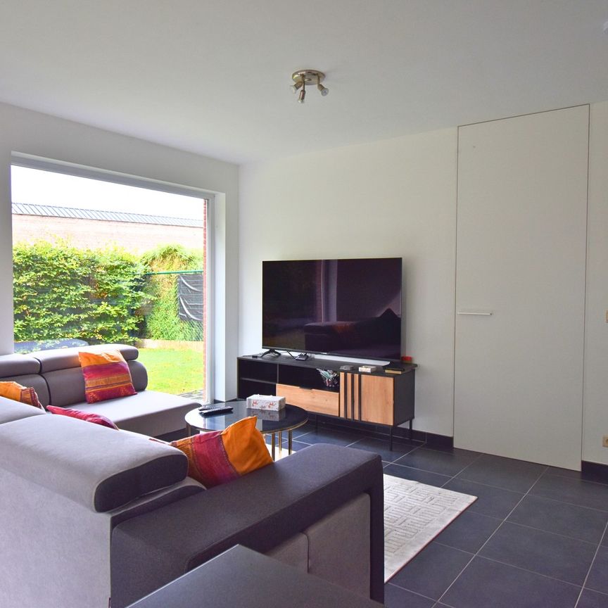 1-slaapkamerappartement te huur in Sint-Pieters-Leeuw - Foto 1
