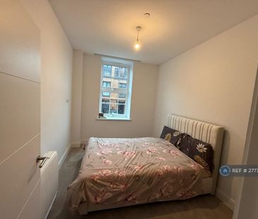 1 bedroom in a flat share to rent - Photo 6
