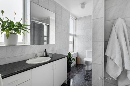 20/506 Glenferrie Road, Hawthorn VIC 3122 - Apartment For Rent | Domain - Photo 4