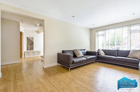 3 bedroom detached house to rent - Photo 3