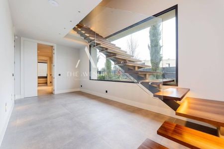 5 room luxury Villa for rent in Boadilla del Monte, Autonomous Region of Madrid - Photo 3