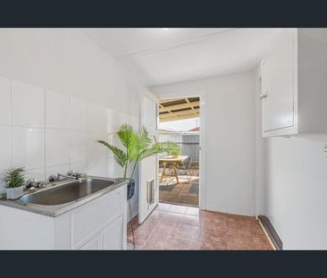 71 West Street, Semaphore Park, SA 5019 - Photo 2