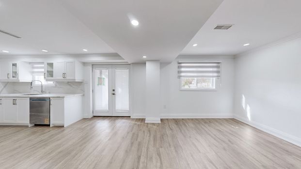 For Lease - 287 Ravenscroft Road Unit# LEGAL BSMT, Ajax, Ontario - Photo 1