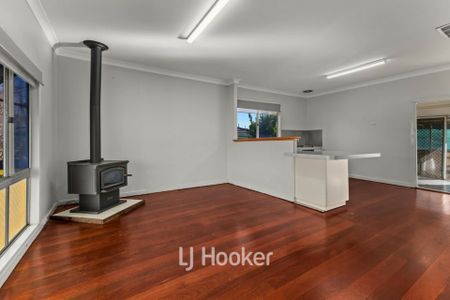 13 Blaydon Road, Collie WA - Photo 4