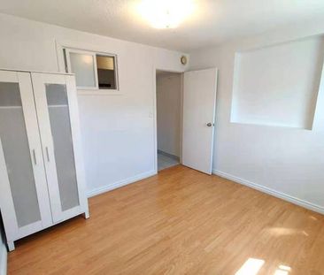 2-Bedroom Apt Available January 1st (Gerrard & Broadview) - Photo 2