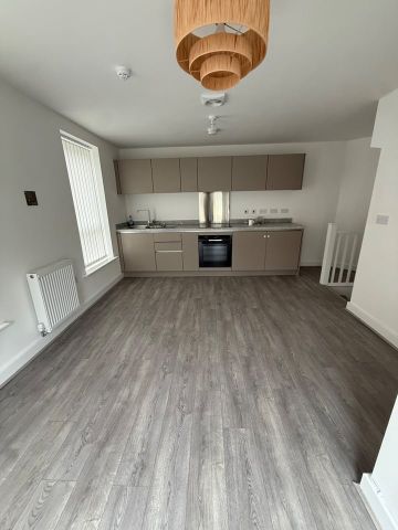 2 Bed End Terrace, Copper Beech Court, LS16 - Photo 5