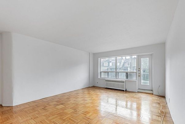 For Lease - 156 Kingston Road Unit# 101, Toronto, Ontario - Photo 1
