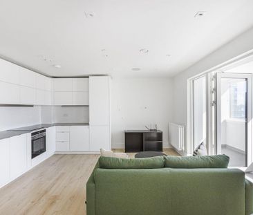 Studio to rent - Photo 1