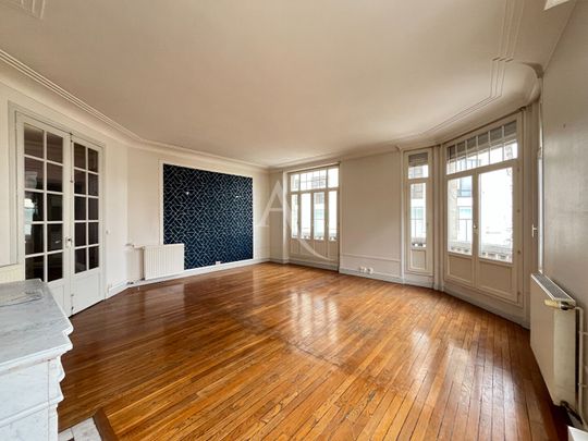 Location Appartement 5 pièces 114m² - Photo 1