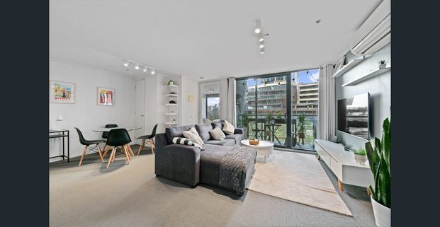 Experience City Living at Its Finest - Luxurious 1-Bedroom Apartments Available Now! - Photo 1