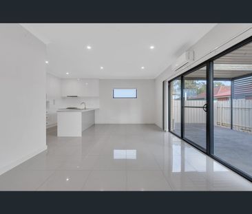1/103 Martins Road, Salisbury Downs, SA 5108 - Photo 2