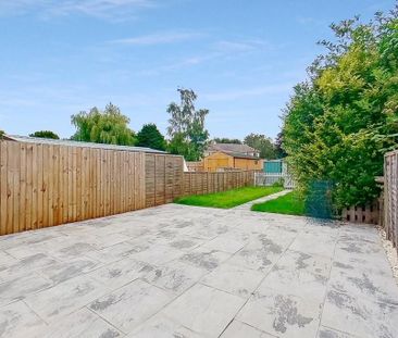 2 bedroom terraced house to rent - Photo 3
