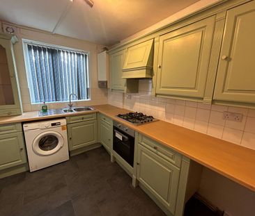 2 bedroom property to rent - Photo 3