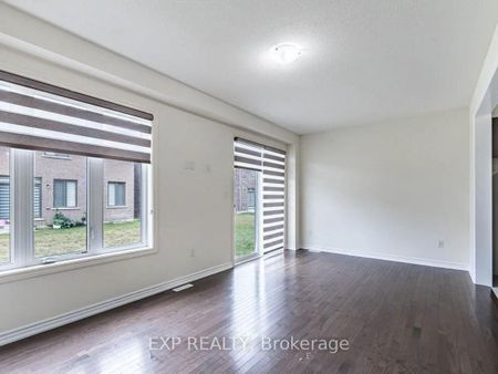 For Lease - 10 Truffle Court, Brampton, Ontario - Photo 2