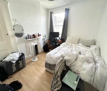 5 bedroom property to rent - Photo 5