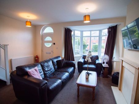 Abbotsford Road Room 1 - Photo 3