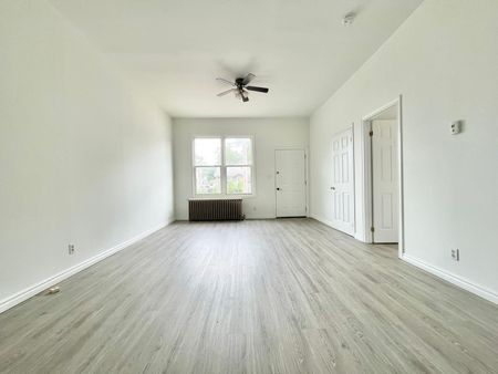 For Lease - 274 LINCOLN Street Unit# MAIN, Welland, Ontario - Photo 2