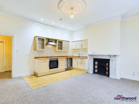1 bedroom flat to rent - Photo 2