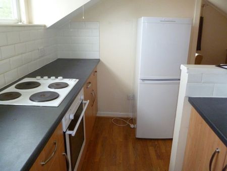 1 bedroom Studio in Flat 15, Leeds - Photo 5