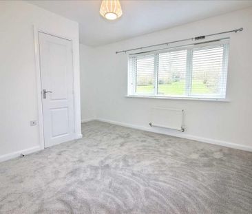 2 bedroom semi-detached house to rent - Photo 6