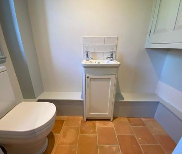 2 bedroom detached house to rent - Photo 6