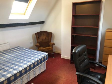 4 bedroom house to rent - Photo 3