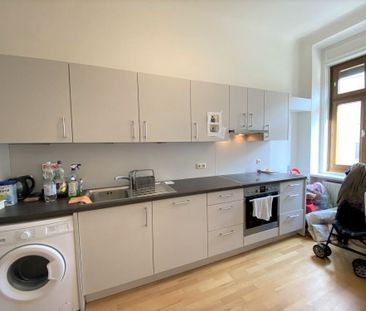 PROVISIONSFREI – Gemütliche Garconniere mit separater Küche gegenüb... - Photo 6