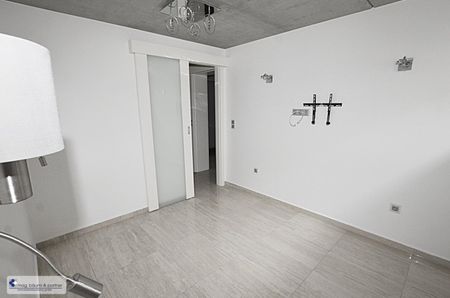 EXKLUSIVES, MODERNES WOHNEN AUF 182M² NAHE LOBAU - Photo 2