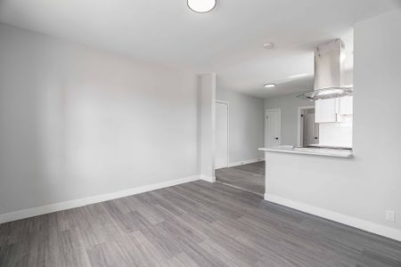 For Lease - 215 Hamilton N/A, London East, Ontario - Photo 3