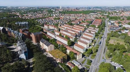 Övre Sanatoriegatan 15 - Photo 2