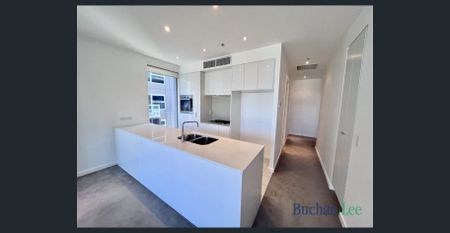 11th floor luxury at Hindmarsh Square - Photo 2