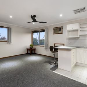 Wheelers Hill - Photo 2