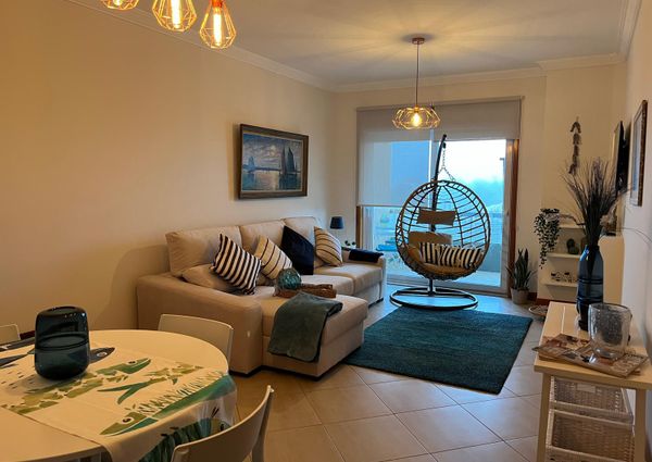 T2 na 1º linha da Praia da Barra com terraço vista mar!