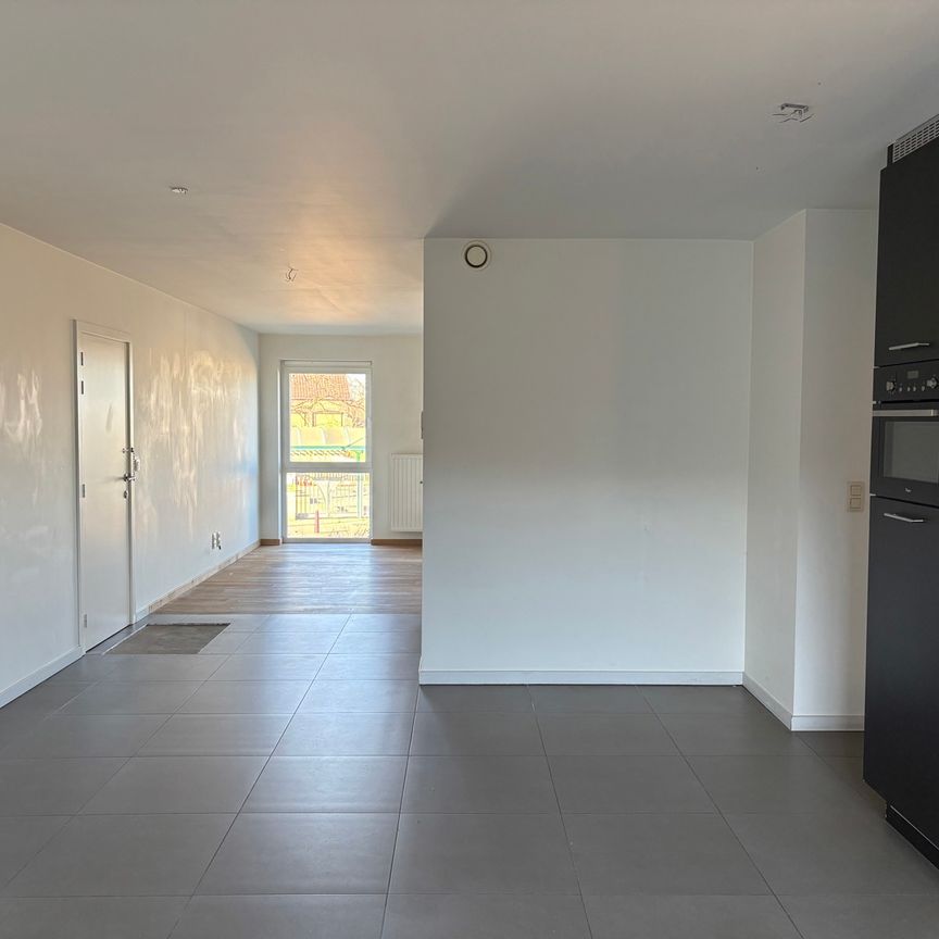 Appartement te huur - Photo 1