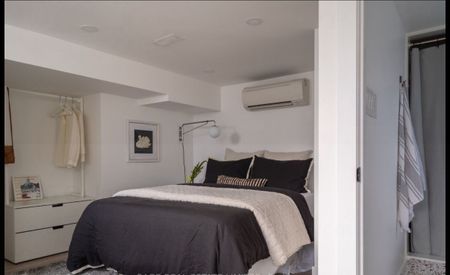 For Lease - 276 Oakwood Avenue Unit# basement, Toronto, Ontario - Photo 3