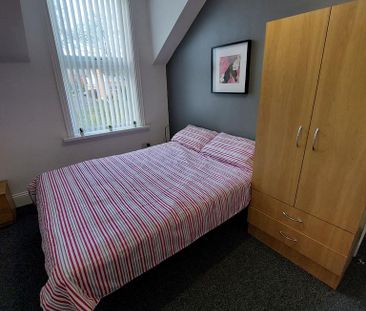 4 bedroom house share to rent - Photo 1