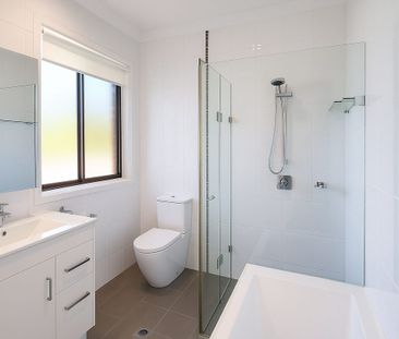 Spacious Family Home in Prime Carlingford West Catchment - Photo 3