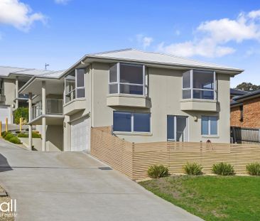 Immaculate Home, Views, Sunny Aspect - Photo 5