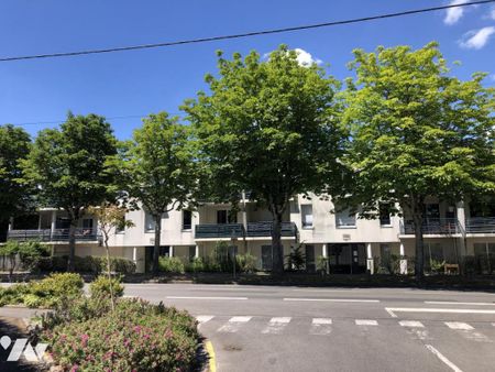 A LOUER REZE MAIRIE - APPART T3 - balcon - Garage avec cave et parking extérieur fermé - Photo 4