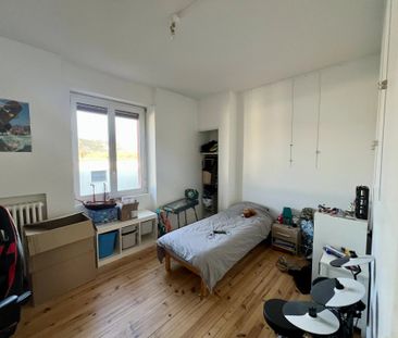 Location Appartement 3 pièces 62m² VALENCE 26000 - Photo 3