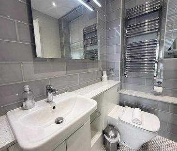 Kings Road, Brighton - Photo 6