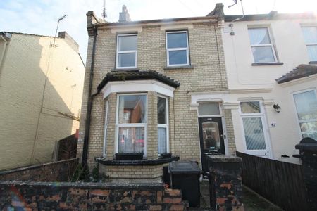 1 bedroom maisonette to rent - Photo 5