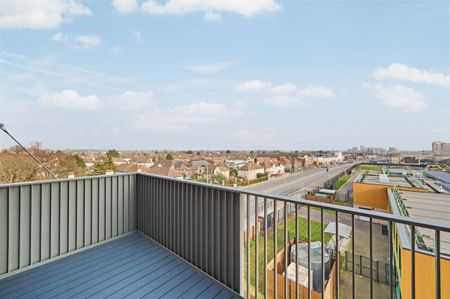 New Road, Dagenham, RM9 - Photo 2