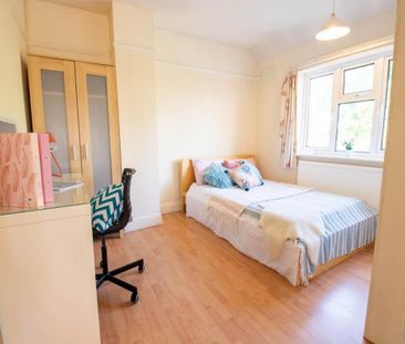 6 bedroom house to rent - Photo 5