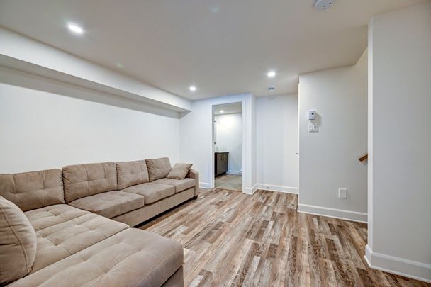 Maison à étages à Mont-Tremblant - Photo 1