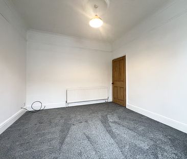 Two Bedroom Terraced House - Photo 2