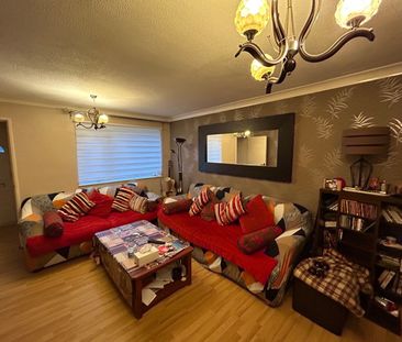 Room in a Shared House, Rivington Crescent, NW7 - Photo 2