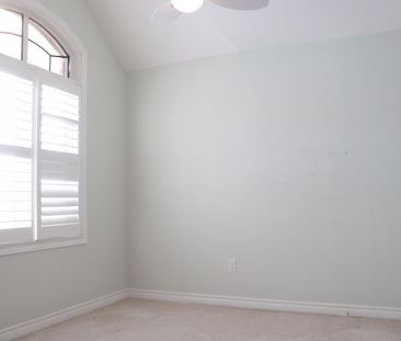 For Lease - 59 Hawke Crescent Unit# Main, New Tecumseth, Ontario - Photo 5