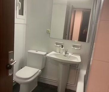 Carrer de Sant Elies, Barcelona, Catalonia 08006 - Photo 6