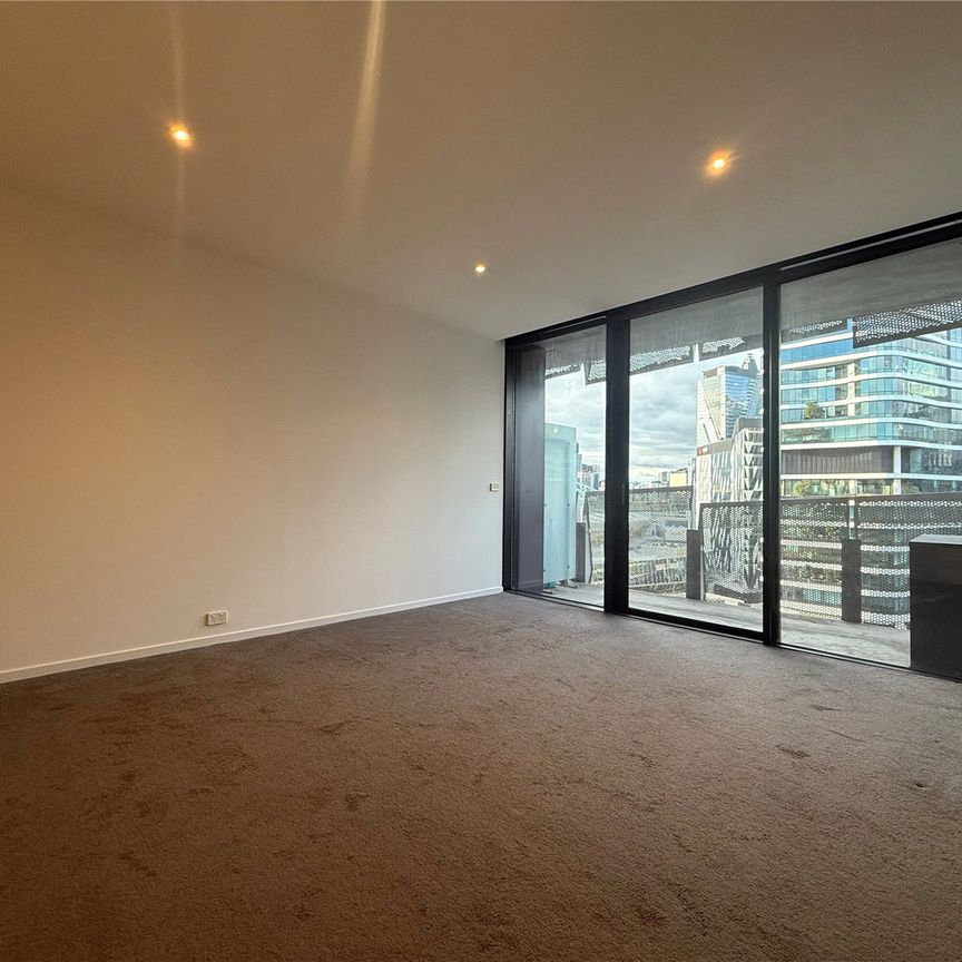 1404/18 Waterview Walk - Photo 1